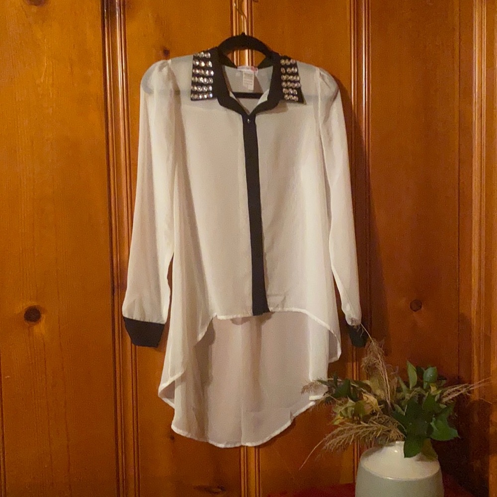 Blouse - Picture 2 of 7